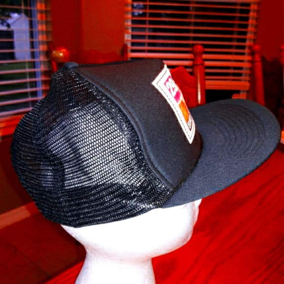 ☆ Elvis Presley Stamp Hat - Picture 2 of 4